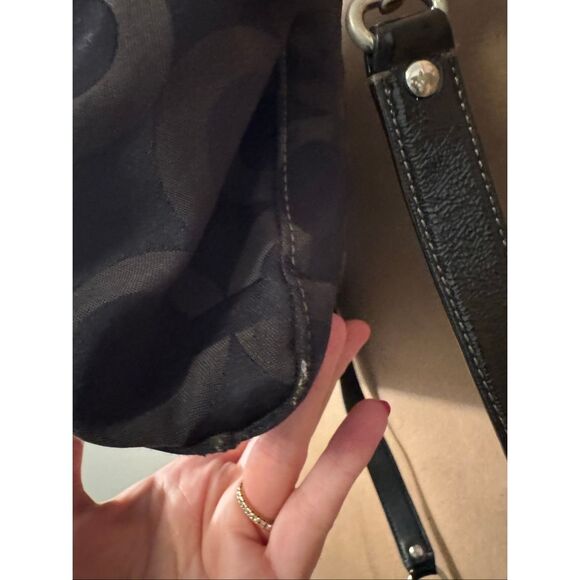 Coach Op Art Signature Handbag Black Purse Shoulder Bag *note - Picture 10 of 12